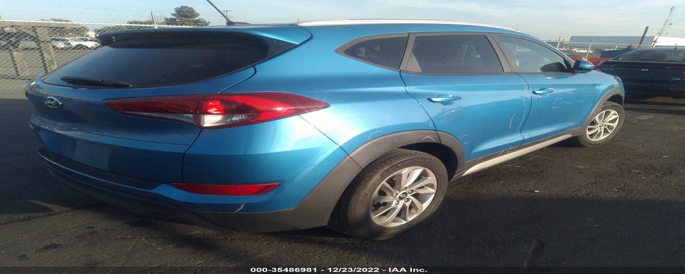 KM8J33A40HU378902 2017 HYUNDAI TUCSON photo no. 4