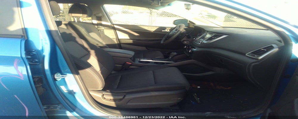 KM8J33A40HU378902 2017 HYUNDAI TUCSON photo no. 5