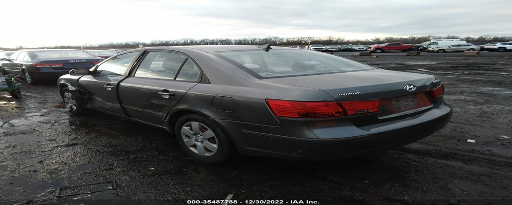5NPET4AC1AH653647 2010 HYUNDAI SONATA photo no. 3