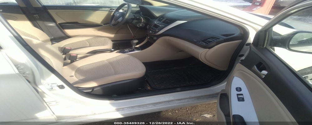 KMHCT4AE3GU094590 2016 HYUNDAI ACCENT photo no. 5
