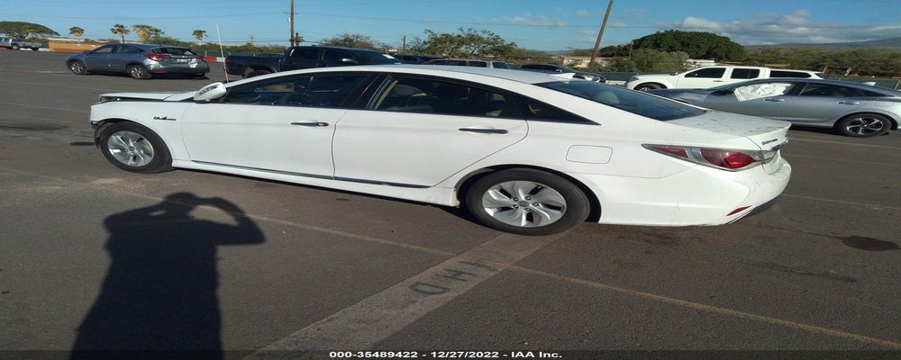 KMHEC4A44FA133056 2015 HYUNDAI SONATA HYBRID photo no. 3