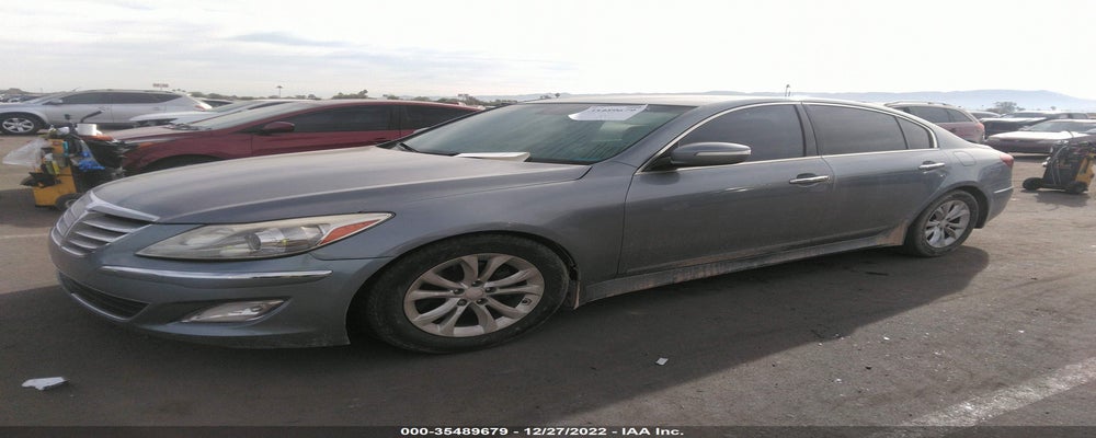 KMHGC4DD1DU258032 2013 HYUNDAI GENESIS photo no. 2
