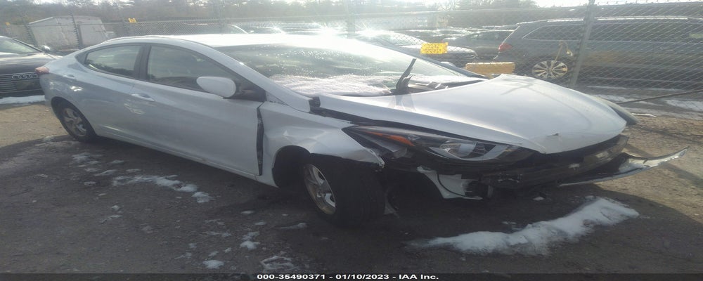 5NPDH4AEXFH547655 2015 HYUNDAI ELANTRA photo no. 1