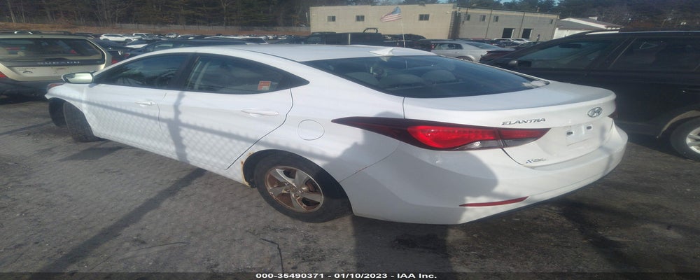 5NPDH4AEXFH547655 2015 HYUNDAI ELANTRA photo no. 3