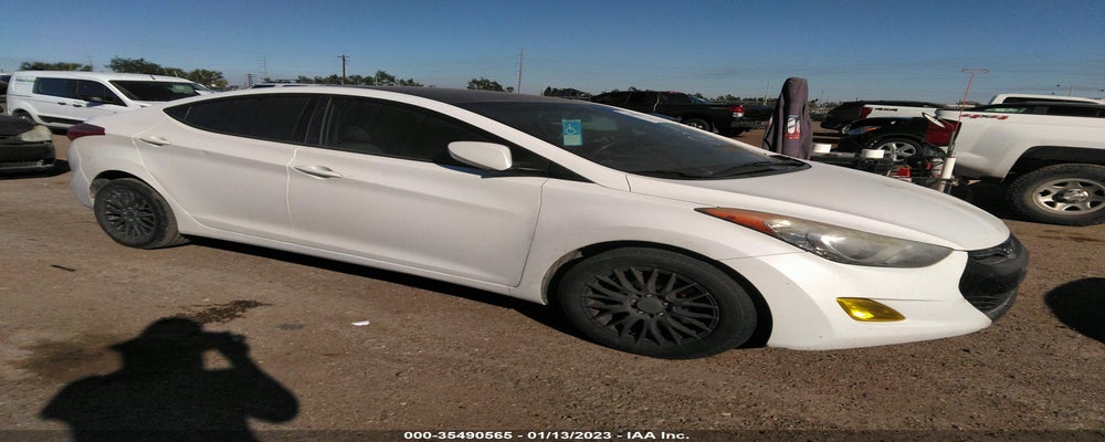 5NPDH4AE8DH240921 2013 HYUNDAI ELANTRA photo no. 1