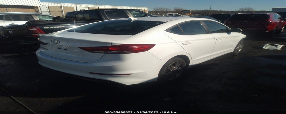 5NPD84LF0JH233348 2018 HYUNDAI ELANTRA photo no. 4