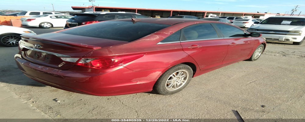 5NPEB4AC6BH078823 2011 HYUNDAI SONATA photo no. 4