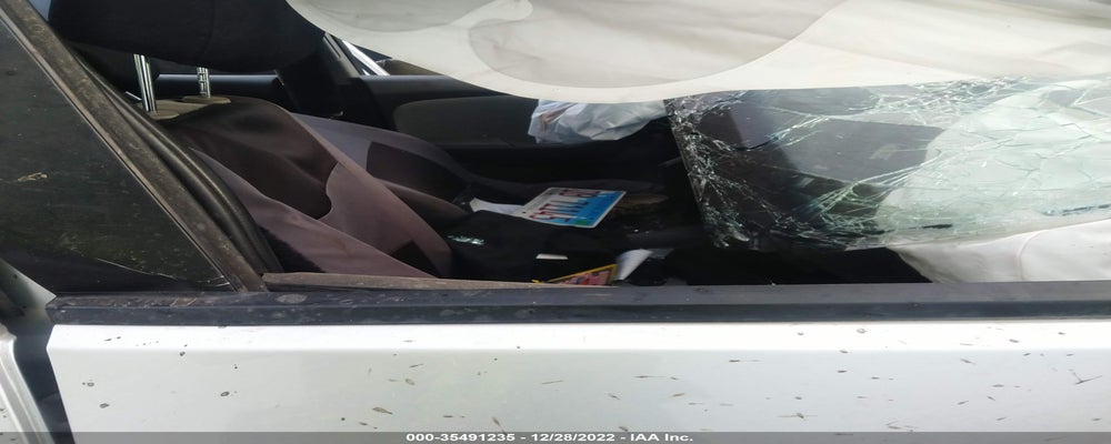 KMHDU4AD4AU913915 2010 HYUNDAI ELANTRA photo no. 5