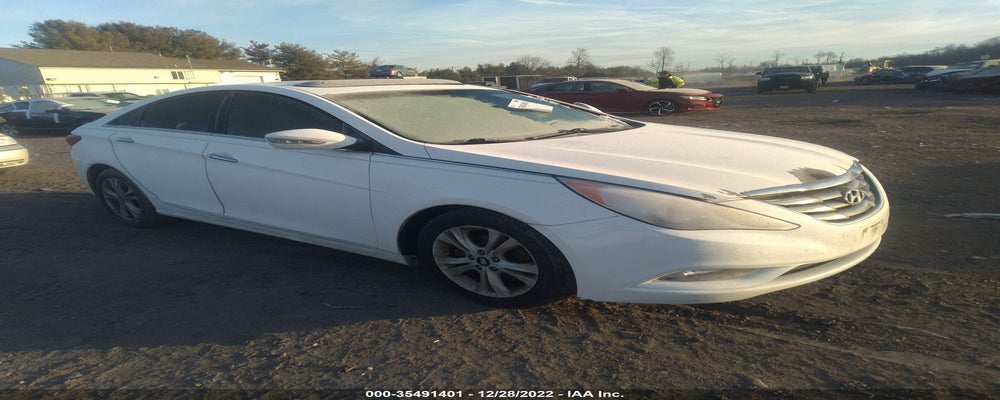 5NPEC4AC5BH083766 2011 HYUNDAI SONATA photo no. 1