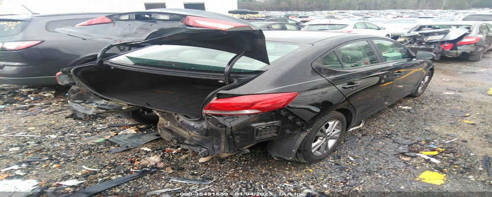 KMHD84LF1HU174676 2017 HYUNDAI ELANTRA photo no. 4