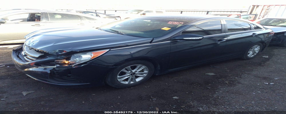 5NPEB4AC2EH925342 2014 HYUNDAI SONATA photo no. 2