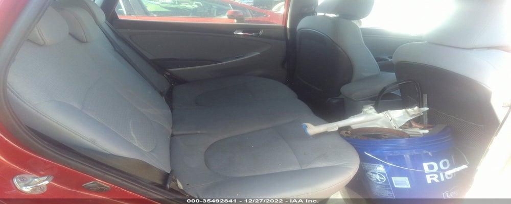 KMHCU5AE9CU057847 2012 HYUNDAI ACCENT photo no. 8
