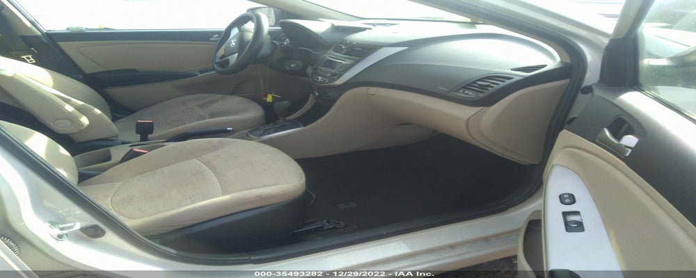 KMHCT4AE3GU007710 2016 HYUNDAI ACCENT photo no. 5