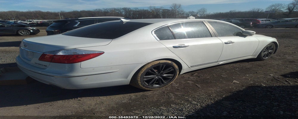 KMHGC4DF1BU139752 2011 HYUNDAI GENESIS photo no. 4