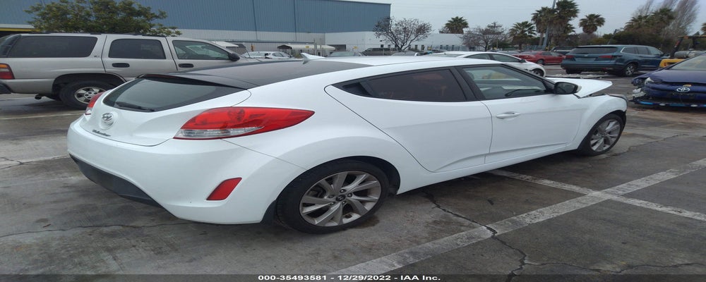 KMHTC6AD5GU261924 2016 HYUNDAI VELOSTER photo no. 4