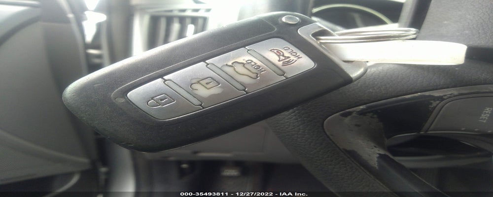 5NPEC4AC5BH152911 2011 HYUNDAI SONATA photo no. 11