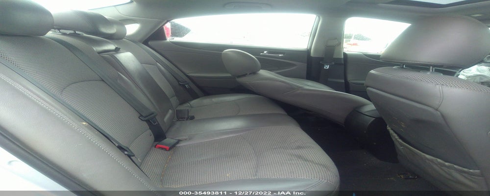 5NPEC4AC5BH152911 2011 HYUNDAI SONATA photo no. 8