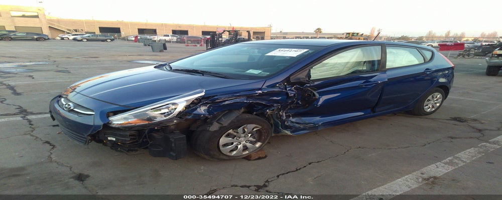 KMHCT5AE1HU305311 2017 HYUNDAI ACCENT photo no. 2