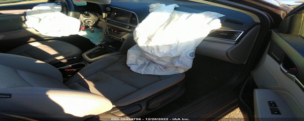 KMHD84LF8HU433051 2017 HYUNDAI ELANTRA photo no. 5