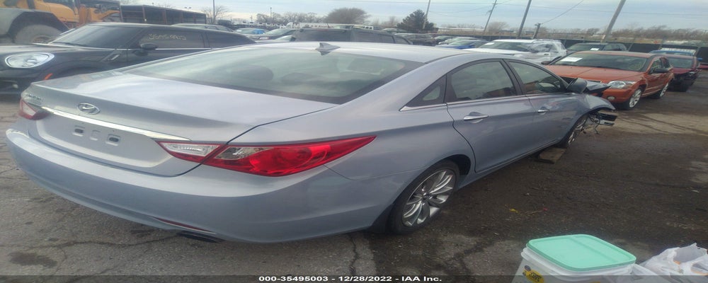 5NPEC4AC3DH786494 2013 HYUNDAI SONATA photo no. 4