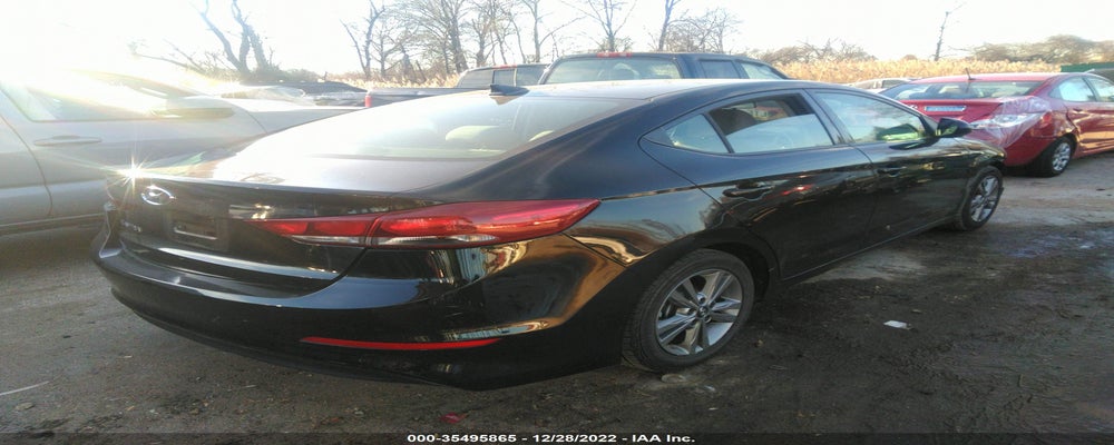 5NPD84LF7JH327792 2018 HYUNDAI ELANTRA photo no. 4