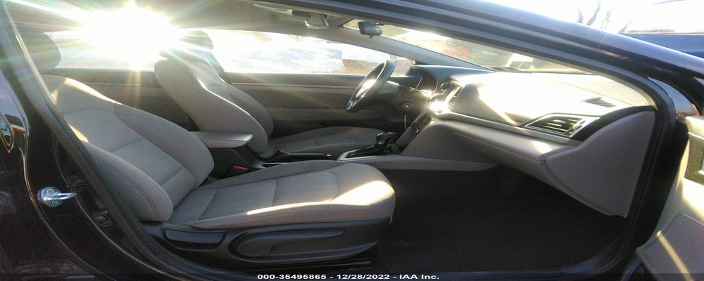 5NPD84LF7JH327792 2018 HYUNDAI ELANTRA photo no. 5