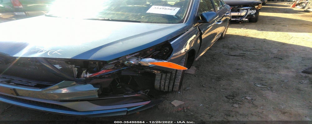 5NPE34AF0FH066096 2015 HYUNDAI SONATA photo no. 2