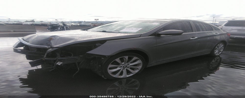5NPEC4AC2DH732099 2013 HYUNDAI SONATA photo no. 2