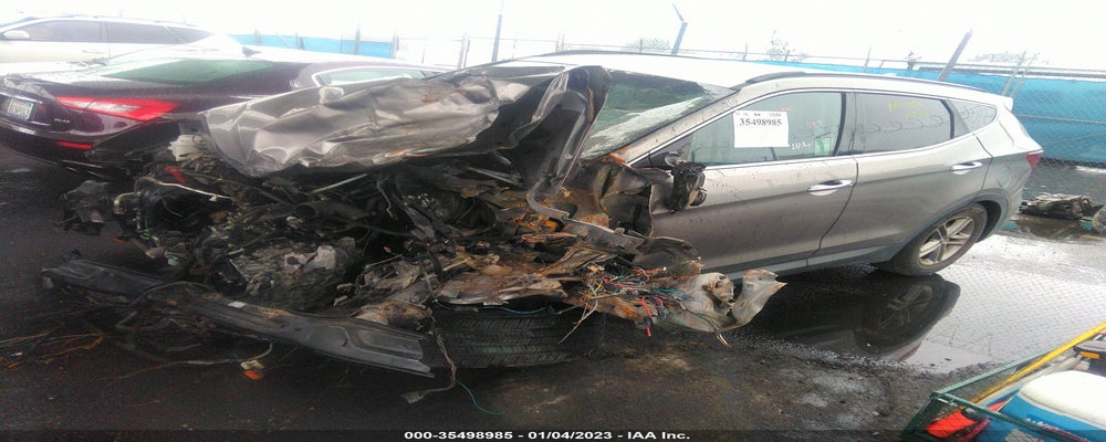 5XYZU3LB6HG437064 2017 HYUNDAI SANTA FE SPORT photo no. 2