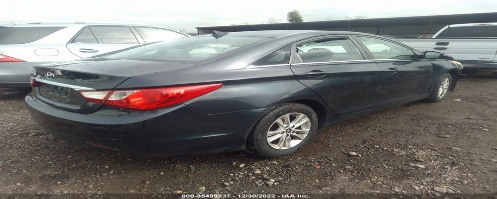 5NPEB4AC4DH622867 2013 HYUNDAI SONATA photo no. 4