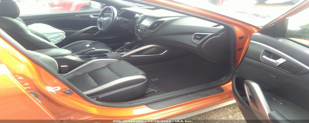 KMHTC6AE1GU295058 2016 HYUNDAI VELOSTER photo no. 5