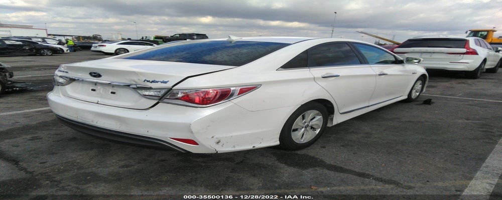 KMHEC4A47DA095898 2013 HYUNDAI SONATA HYBRID photo no. 4