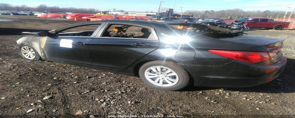 5NPEB4AC8BH238801 2011 HYUNDAI SONATA photo no. 3