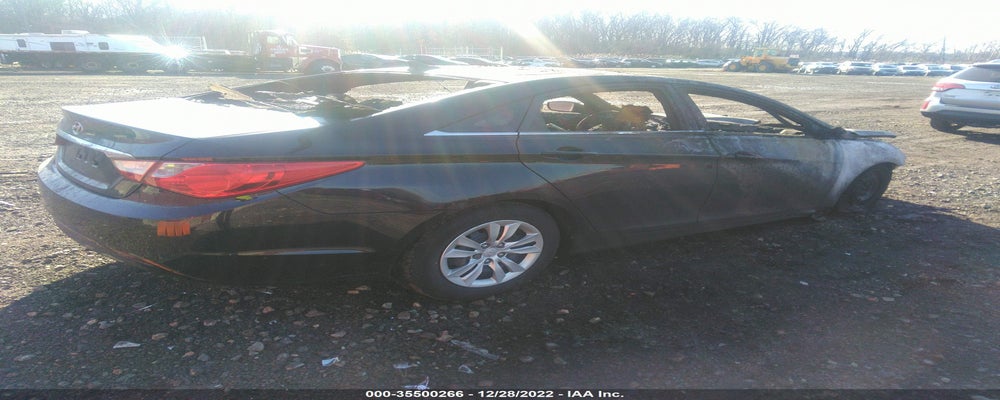 5NPEB4AC8BH238801 2011 HYUNDAI SONATA photo no. 4