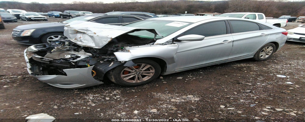 5NPEB4AC5DH664982 2013 HYUNDAI SONATA photo no. 2