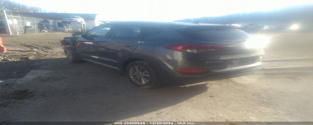 KM8J3CA42HU338336 2017 HYUNDAI TUCSON photo no. 3
