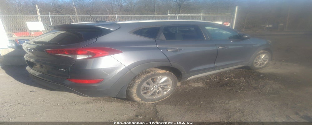 KM8J3CA42HU338336 2017 HYUNDAI TUCSON photo no. 4