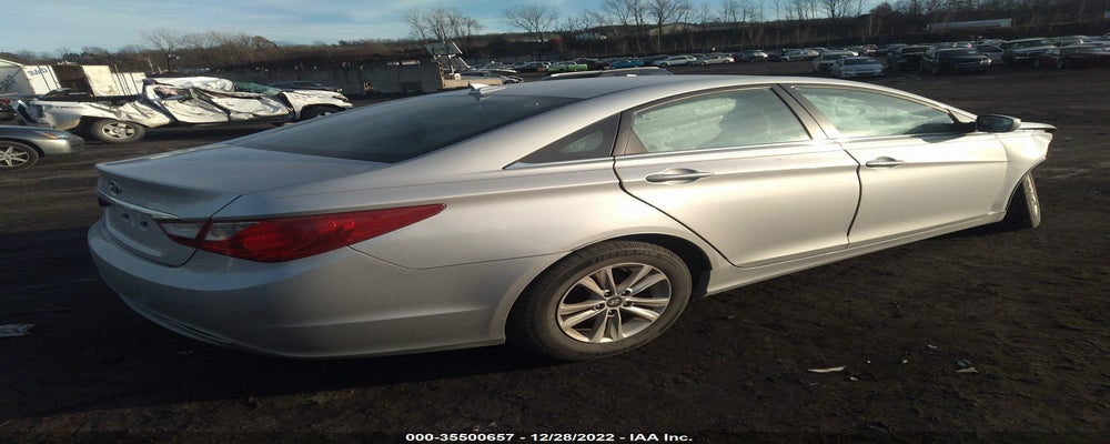 5NPEB4AC8DH770083 2013 HYUNDAI SONATA photo no. 4