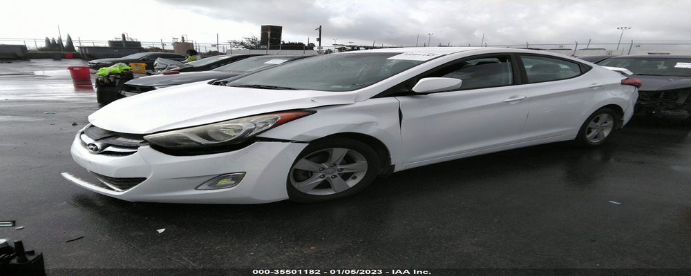 5NPDH4AE0DH276666 2013 HYUNDAI ELANTRA photo no. 2