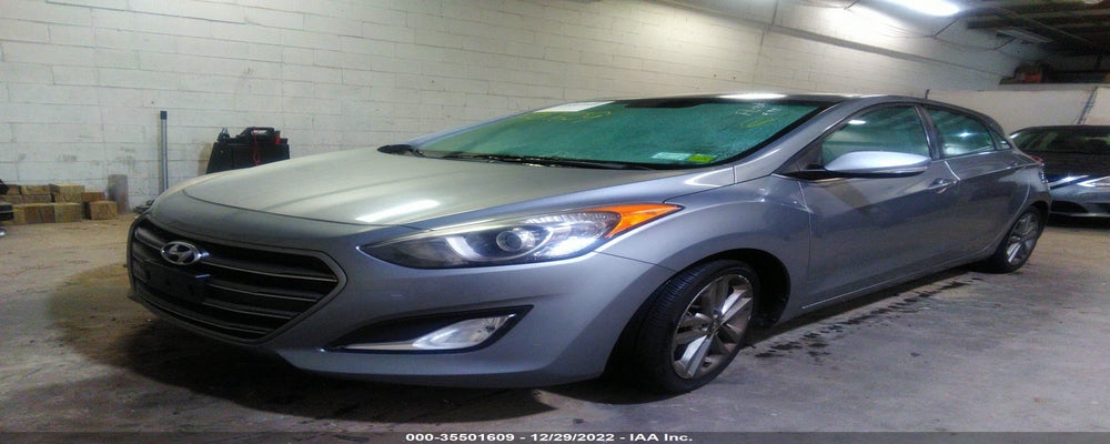 KMHD35LH2GU269770 2016 HYUNDAI ELANTRA GT photo no. 2