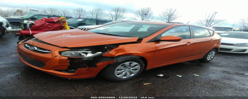 KMHCT5AE7FU211947 2015 HYUNDAI ACCENT photo no. 2
