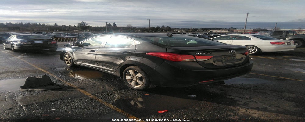 5NPDH4AE3DH159731 2013 HYUNDAI ELANTRA photo no. 3