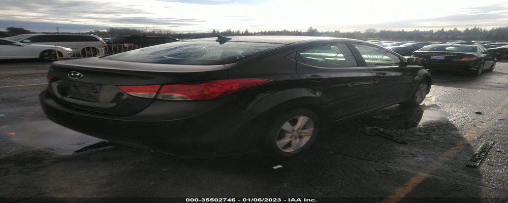 5NPDH4AE3DH159731 2013 HYUNDAI ELANTRA photo no. 4