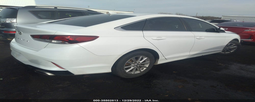 5NPE24AF8KH776909 2019 HYUNDAI SONATA photo no. 4