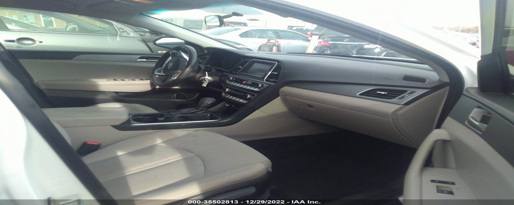 5NPE24AF8KH776909 2019 HYUNDAI SONATA photo no. 5