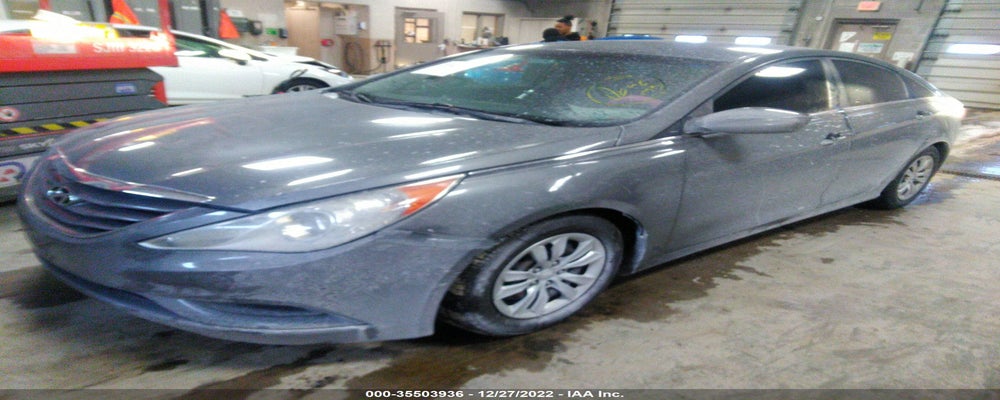 5NPEB4AC0BH028659 2011 HYUNDAI SONATA photo no. 2