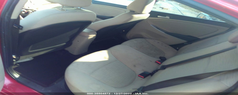 KMHCT4AE3GU086067 2016 HYUNDAI ACCENT photo no. 8