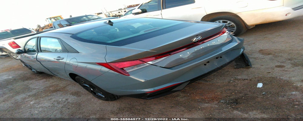 KMHLM4AG1PU409921 2023 HYUNDAI ELANTRA photo no. 3