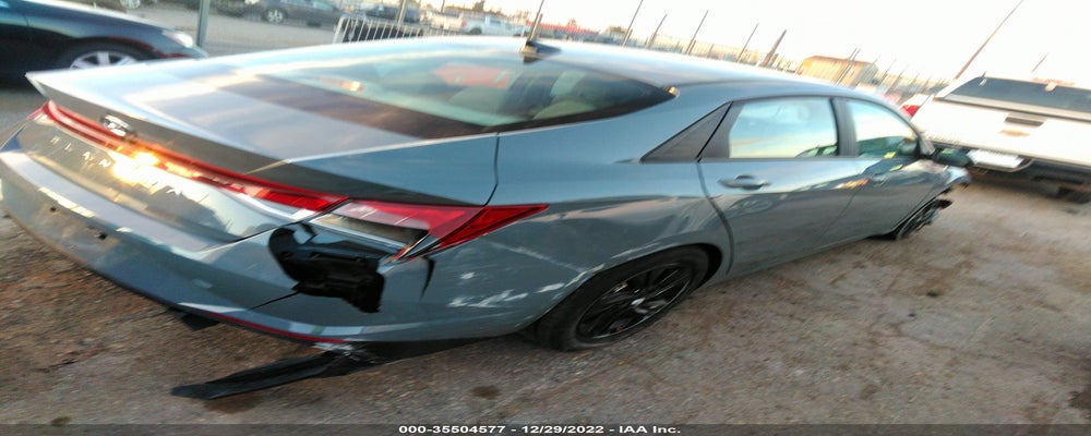 KMHLM4AG1PU409921 2023 HYUNDAI ELANTRA photo no. 4