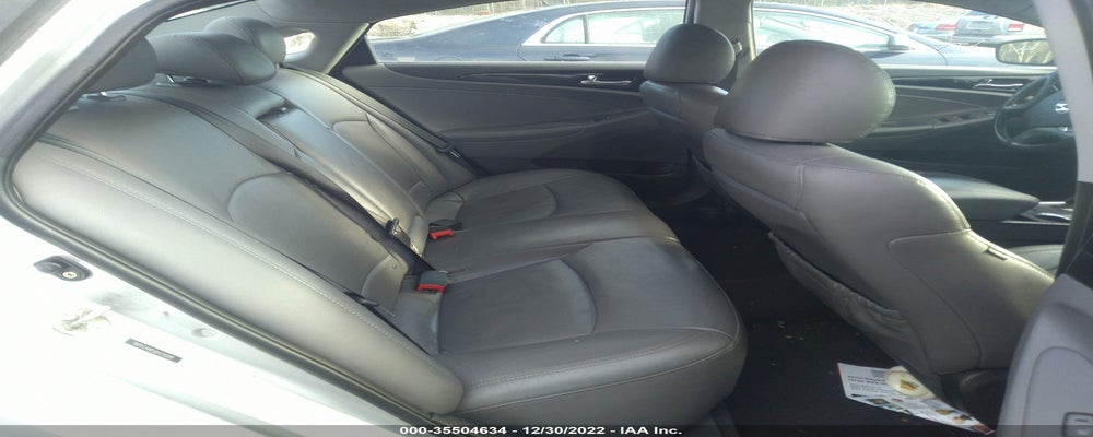 5NPEC4AB5BH216095 2011 HYUNDAI SONATA photo no. 8